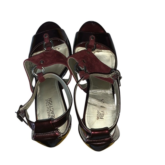 Kenneth Cole Reaction Womens Daze Shock Peep Toe Strappy Sandals Size 7.5 - Picture 5 of 8